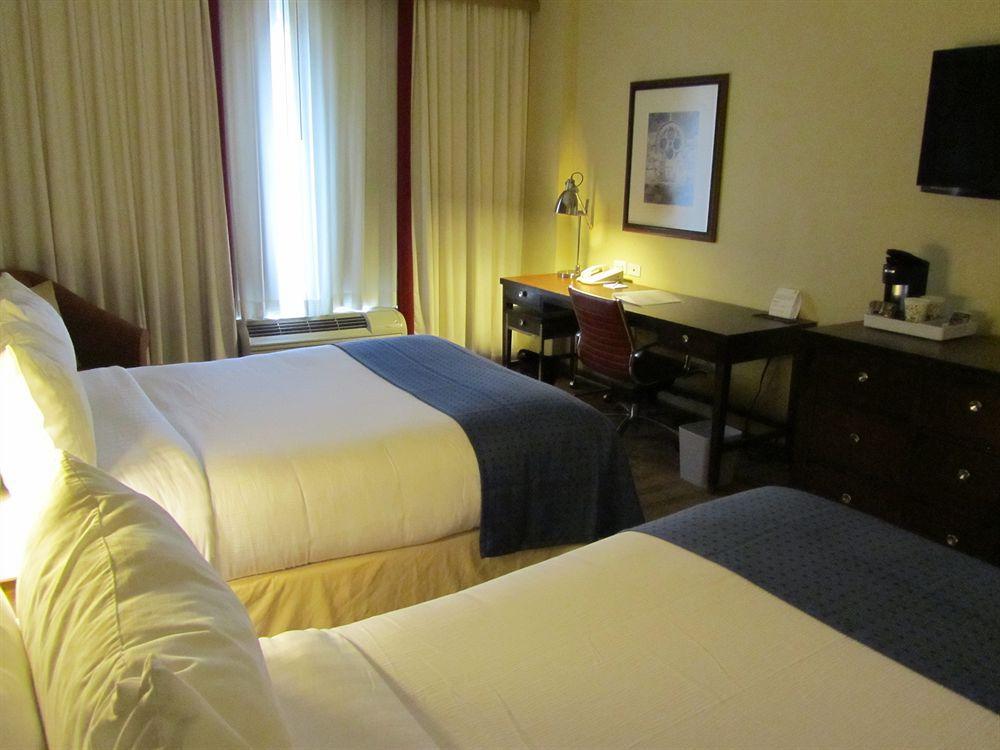 Holiday Inn Savannah Historic District By Ihg Zewnętrze zdjęcie
